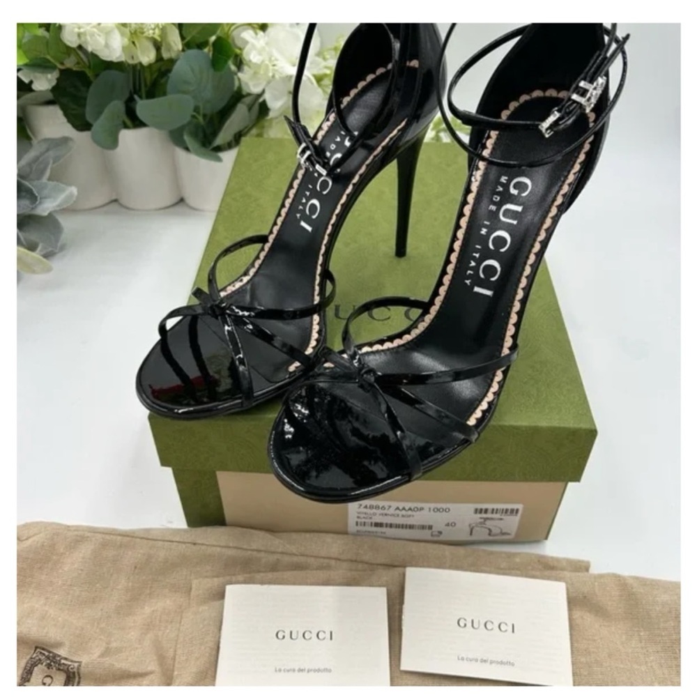 Gucci, patent leather ankle strap, heeled sandals size 40 made in Italy - Picture 6 of 6